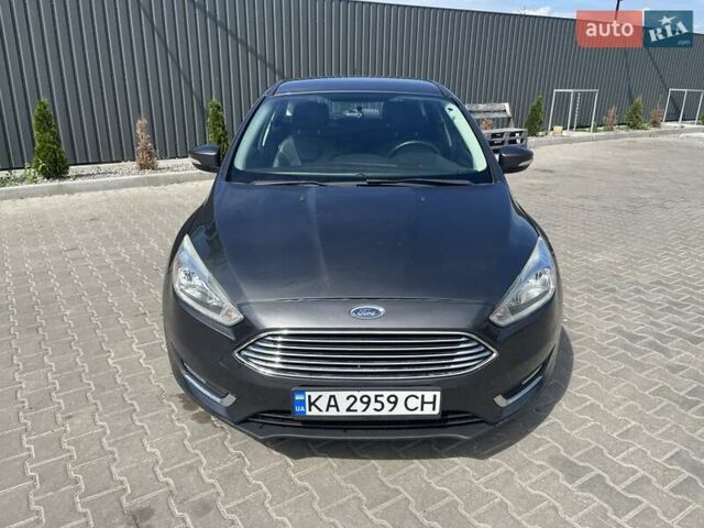 Сірий Форд Фокус, об'ємом двигуна 2 л та пробігом 117 тис. км за 12000 $, фото 7 на Automoto.ua