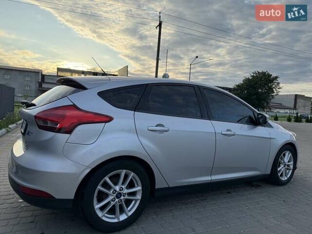 Серый Форд Фокус, объемом двигателя 2 л и пробегом 158 тыс. км за 7400 $, фото 1 на Automoto.ua