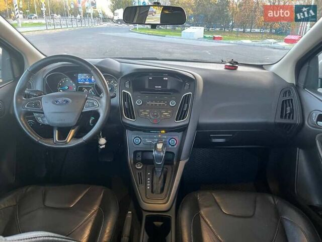 Сірий Форд Фокус, об'ємом двигуна 2 л та пробігом 82 тис. км за 9999 $, фото 8 на Automoto.ua