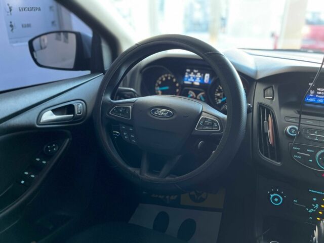 Сірий Форд Фокус, об'ємом двигуна 2 л та пробігом 159 тис. км за 8000 $, фото 15 на Automoto.ua