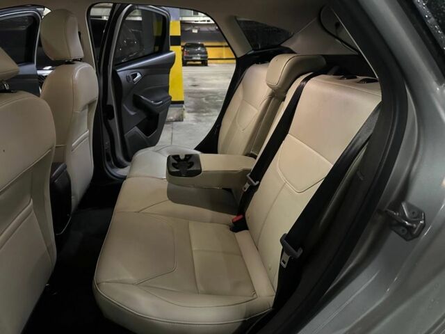 Серый Форд Фокус, объемом двигателя 2 л и пробегом 95 тыс. км за 10300 $, фото 20 на Automoto.ua