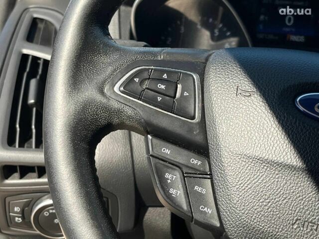 Серый Форд Фокус, объемом двигателя 2 л и пробегом 197 тыс. км за 8990 $, фото 25 на Automoto.ua