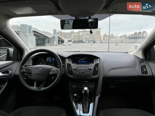 Серый Форд Фокус, объемом двигателя 2 л и пробегом 117 тыс. км за 8900 $, фото 42 на Automoto.ua