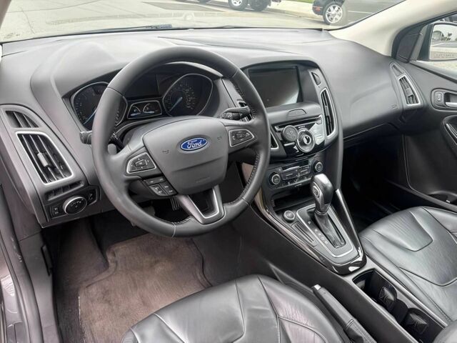 Серый Форд Фокус, объемом двигателя 2 л и пробегом 80 тыс. км за 7600 $, фото 6 на Automoto.ua