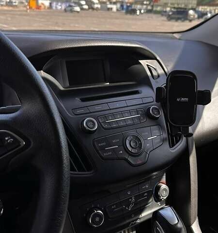 Сірий Форд Фокус, об'ємом двигуна 2 л та пробігом 162 тис. км за 8500 $, фото 17 на Automoto.ua