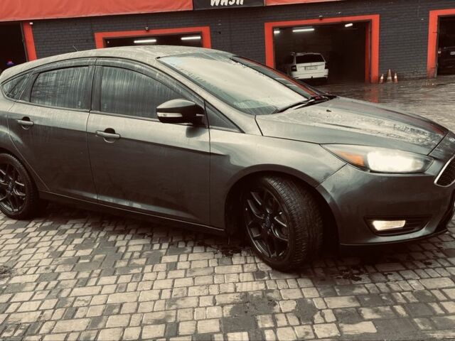 Серый Форд Фокус, объемом двигателя 2 л и пробегом 260 тыс. км за 7500 $, фото 4 на Automoto.ua