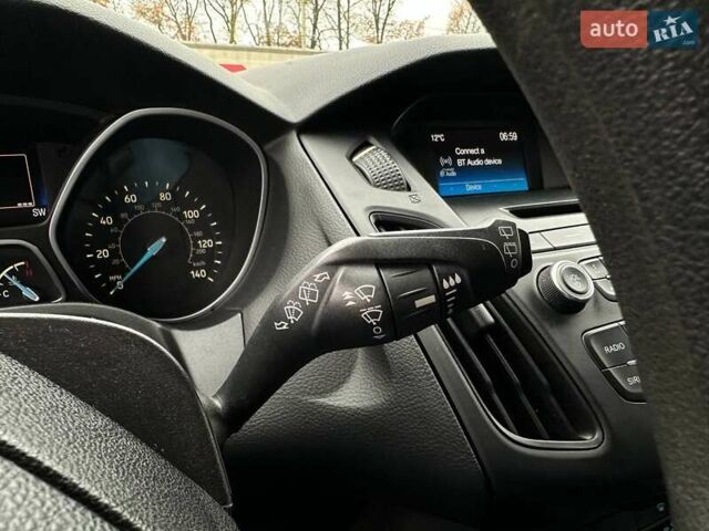 Серый Форд Фокус, объемом двигателя 2 л и пробегом 264 тыс. км за 8500 $, фото 30 на Automoto.ua