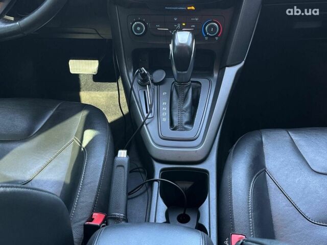 Серый Форд Фокус, объемом двигателя 2 л и пробегом 197 тыс. км за 8990 $, фото 23 на Automoto.ua