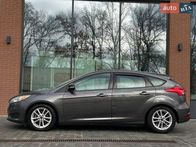 Серый Форд Фокус, объемом двигателя 2 л и пробегом 264 тыс. км за 7500 $, фото 5 на Automoto.ua