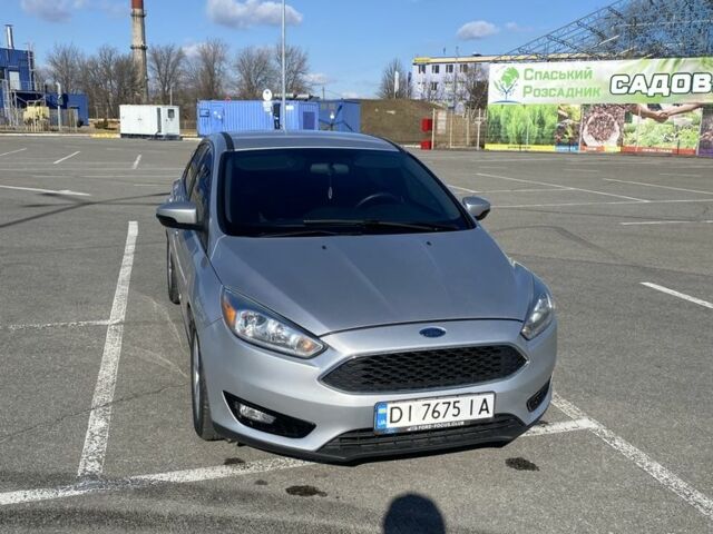 Серый Форд Фокус, объемом двигателя 2 л и пробегом 140 тыс. км за 8900 $, фото 1 на Automoto.ua