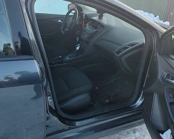 Сірий Форд Фокус, об'ємом двигуна 2 л та пробігом 207 тис. км за 8500 $, фото 2 на Automoto.ua