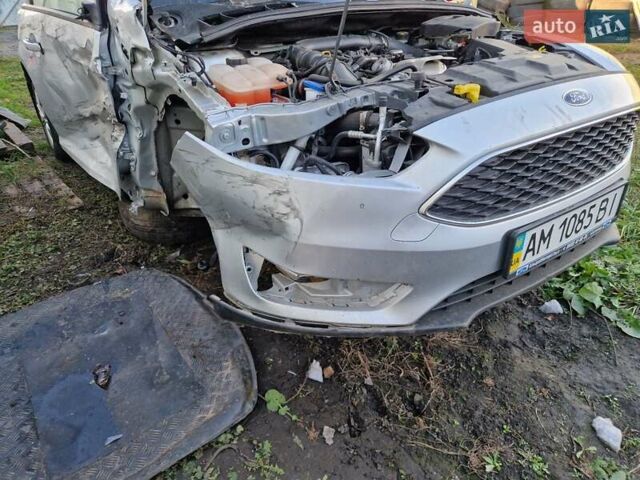 Серый Форд Фокус, объемом двигателя 1 л и пробегом 23 тыс. км за 2900 $, фото 9 на Automoto.ua