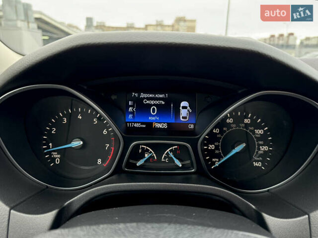 Серый Форд Фокус, объемом двигателя 2 л и пробегом 117 тыс. км за 8900 $, фото 56 на Automoto.ua