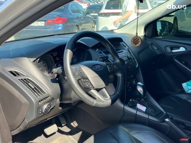 Серый Форд Фокус, объемом двигателя 2 л и пробегом 197 тыс. км за 8990 $, фото 32 на Automoto.ua