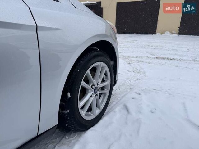 Сірий Форд Фокус, об'ємом двигуна 2 л та пробігом 95 тис. км за 8500 $, фото 17 на Automoto.ua