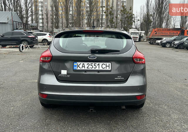 Сірий Форд Фокус, об'ємом двигуна 2 л та пробігом 163 тис. км за 8500 $, фото 5 на Automoto.ua