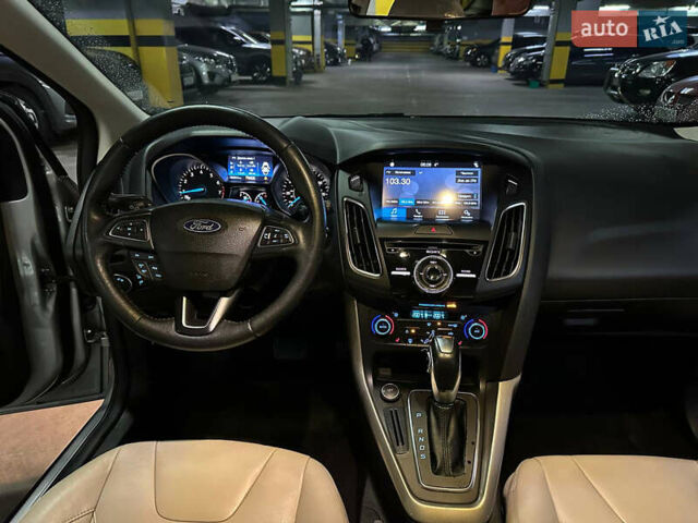 Серый Форд Фокус, объемом двигателя 2 л и пробегом 95 тыс. км за 10300 $, фото 16 на Automoto.ua