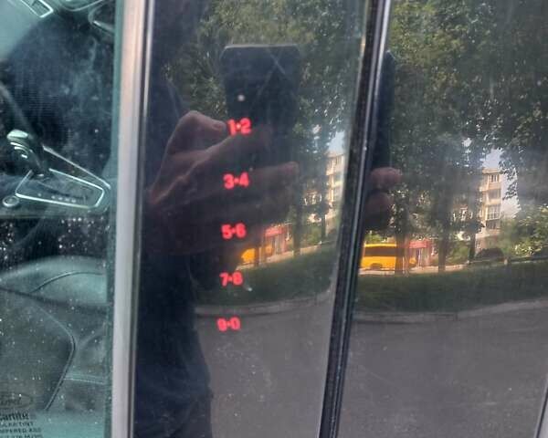 Сірий Форд Фокус, об'ємом двигуна 2 л та пробігом 117 тис. км за 12000 $, фото 35 на Automoto.ua