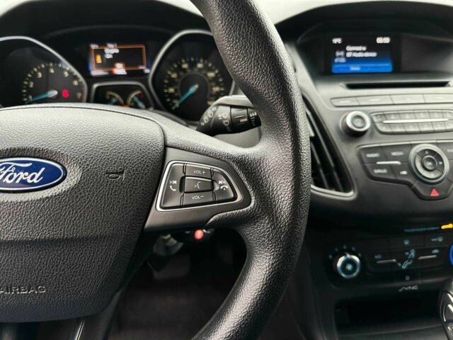 Серый Форд Фокус, объемом двигателя 2 л и пробегом 264 тыс. км за 8500 $, фото 17 на Automoto.ua