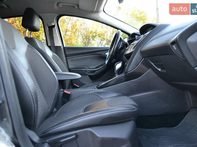 Форд Фокус 2016 в Луцке на Automoto.ua Серый Форд Фокус, объемом двигателя 0 л и пробегом 100 тыс. км за 6999 $, фото 22 на Automoto.ua