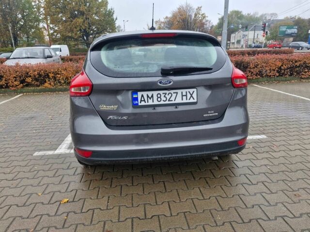 Сірий Форд Фокус, об'ємом двигуна 2 л та пробігом 193 тис. км за 7800 $, фото 2 на Automoto.ua