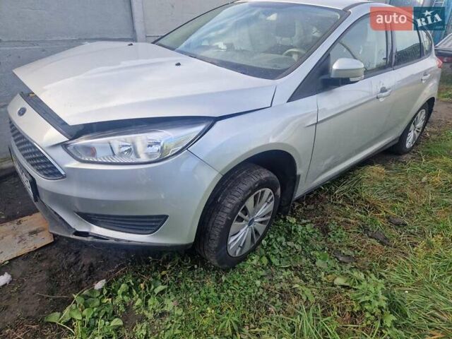 Серый Форд Фокус, объемом двигателя 1 л и пробегом 23 тыс. км за 2900 $, фото 1 на Automoto.ua