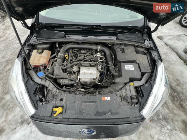 Сірий Форд Фокус, об'ємом двигуна 1 л та пробігом 103 тис. км за 9200 $, фото 4 на Automoto.ua