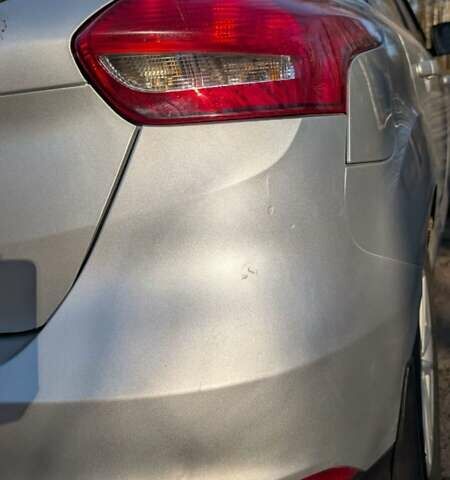 Сірий Форд Фокус, об'ємом двигуна 2 л та пробігом 167 тис. км за 7900 $, фото 9 на Automoto.ua