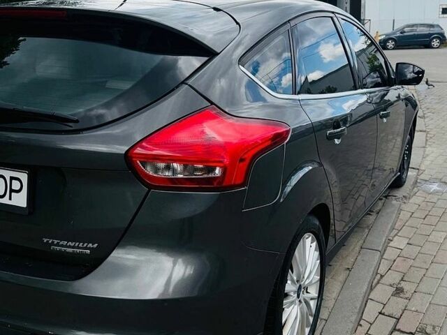 Сірий Форд Фокус, об'ємом двигуна 2 л та пробігом 170 тис. км за 8400 $, фото 5 на Automoto.ua