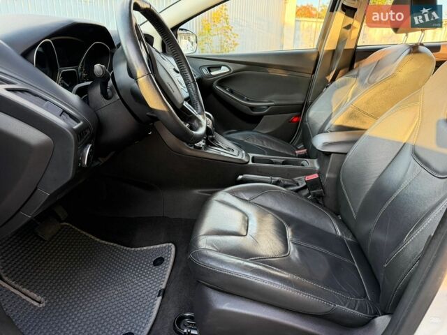 Сірий Форд Фокус, об'ємом двигуна 2 л та пробігом 135 тис. км за 8900 $, фото 14 на Automoto.ua