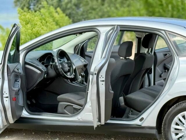 Серый Форд Фокус, объемом двигателя 2 л и пробегом 196 тыс. км за 7150 $, фото 8 на Automoto.ua