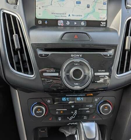 Сірий Форд Фокус, об'ємом двигуна 2 л та пробігом 106 тис. км за 10000 $, фото 16 на Automoto.ua