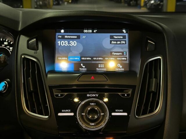 Серый Форд Фокус, объемом двигателя 2 л и пробегом 95 тыс. км за 10300 $, фото 13 на Automoto.ua