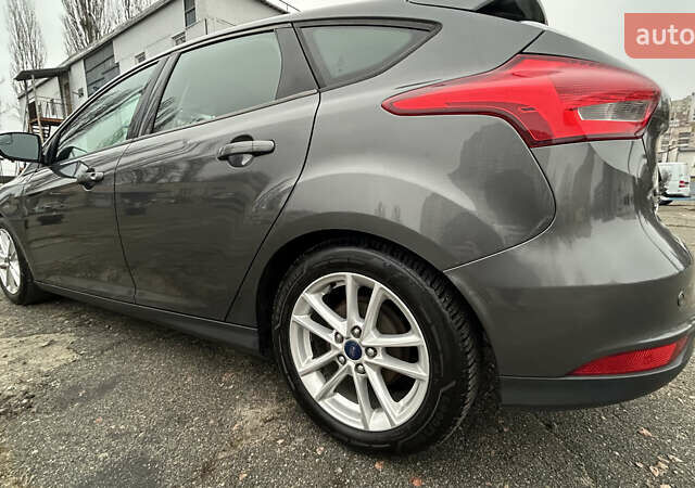 Сірий Форд Фокус, об'ємом двигуна 2 л та пробігом 163 тис. км за 8500 $, фото 26 на Automoto.ua