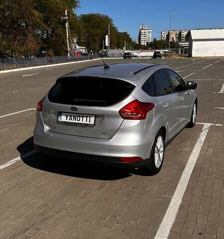 Сірий Форд Фокус, об'ємом двигуна 2 л та пробігом 162 тис. км за 8500 $, фото 6 на Automoto.ua