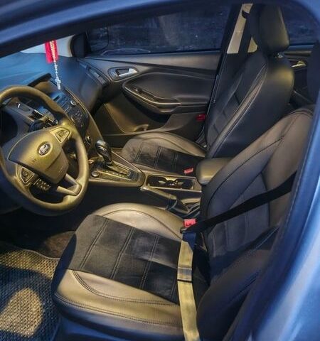 Серый Форд Фокус, объемом двигателя 2 л и пробегом 165 тыс. км за 7000 $, фото 13 на Automoto.ua