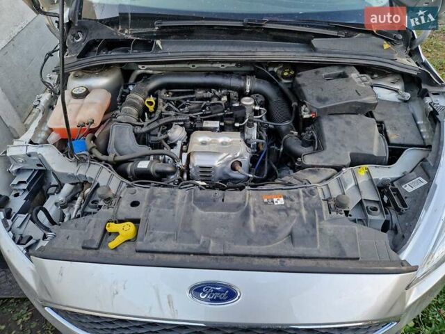 Серый Форд Фокус, объемом двигателя 1 л и пробегом 23 тыс. км за 2900 $, фото 8 на Automoto.ua