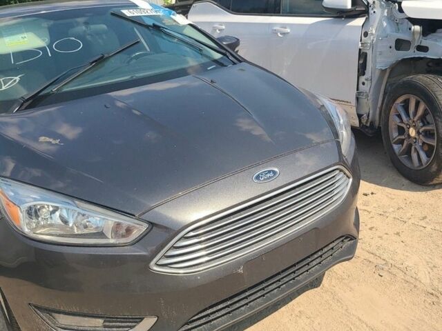 Сірий Форд Фокус, об'ємом двигуна 2 л та пробігом 116 тис. км за 5500 $, фото 13 на Automoto.ua