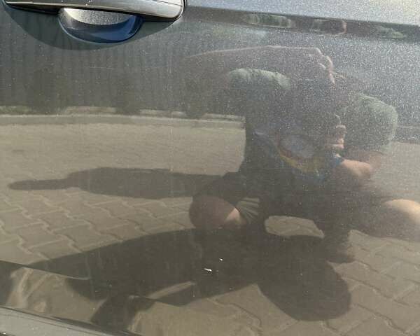 Сірий Форд Фокус, об'ємом двигуна 2 л та пробігом 117 тис. км за 12000 $, фото 28 на Automoto.ua