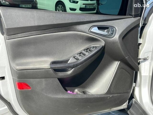 Серый Форд Фокус, объемом двигателя 2 л и пробегом 197 тыс. км за 8990 $, фото 20 на Automoto.ua