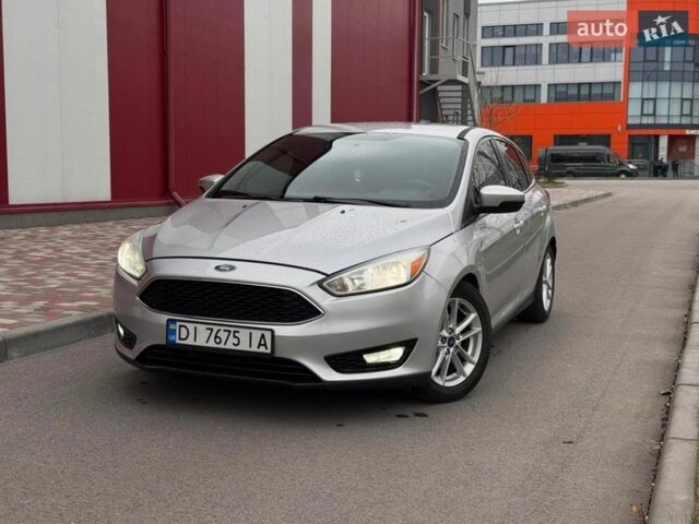 Сірий Форд Фокус, об'ємом двигуна 2 л та пробігом 141 тис. км за 8900 $, фото 2 на Automoto.ua