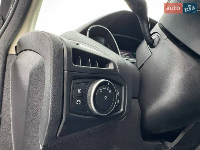 Серый Форд Фокус, объемом двигателя 2 л и пробегом 98 тыс. км за 8250 $, фото 52 на Automoto.ua