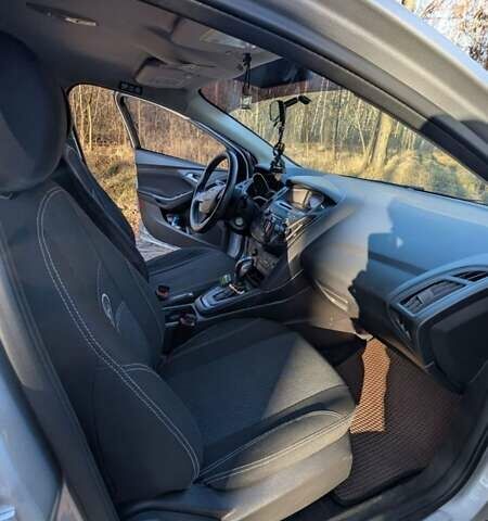 Сірий Форд Фокус, об'ємом двигуна 2 л та пробігом 167 тис. км за 7900 $, фото 11 на Automoto.ua