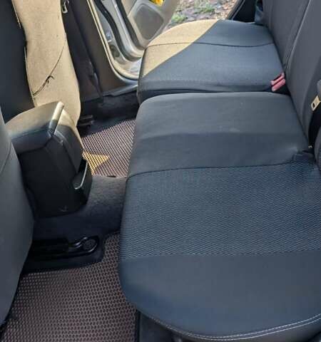 Сірий Форд Фокус, об'ємом двигуна 2 л та пробігом 167 тис. км за 7900 $, фото 10 на Automoto.ua