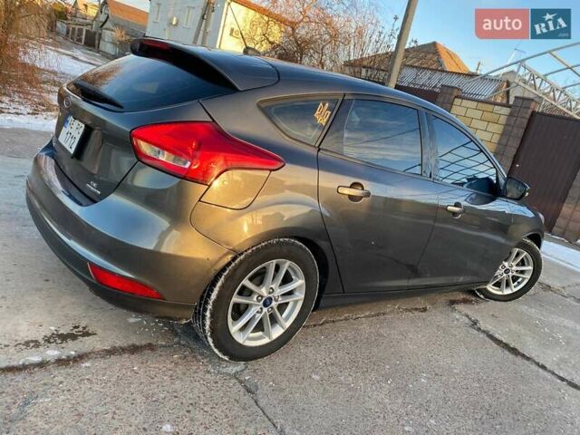 Серый Форд Фокус, объемом двигателя 2 л и пробегом 173 тыс. км за 7200 $, фото 5 на Automoto.ua
