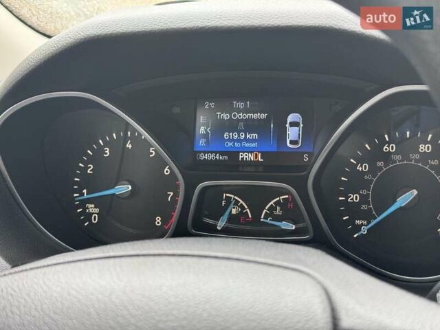 Сірий Форд Фокус, об'ємом двигуна 2 л та пробігом 95 тис. км за 8500 $, фото 4 на Automoto.ua