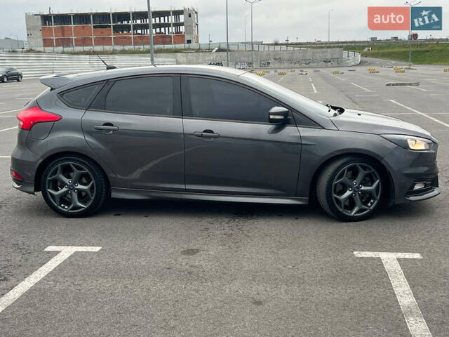Серый Форд Фокус, объемом двигателя 2 л и пробегом 257 тыс. км за 12800 $, фото 54 на Automoto.ua