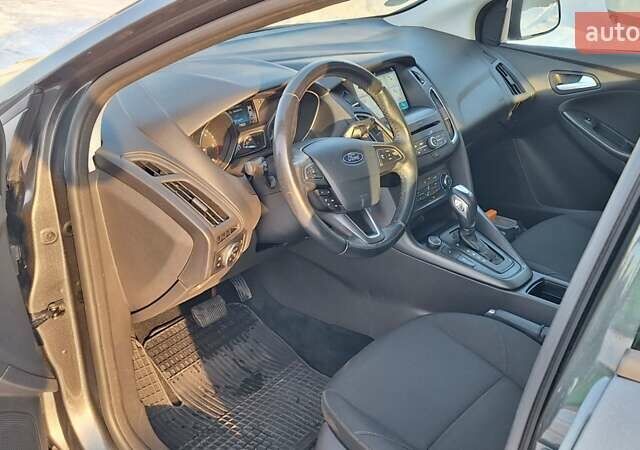 Серый Форд Фокус, объемом двигателя 1.5 л и пробегом 235 тыс. км за 9999 $, фото 14 на Automoto.ua