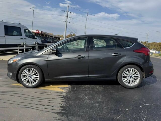 Серый Форд Фокус, объемом двигателя 2 л и пробегом 62 тыс. км за 7500 $, фото 3 на Automoto.ua