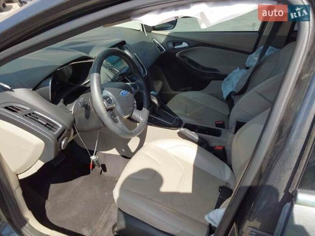 Серый Форд Фокус, объемом двигателя 0 л и пробегом 139 тыс. км за 6800 $, фото 3 на Automoto.ua